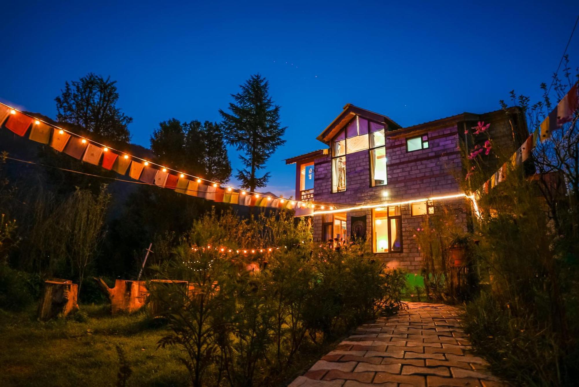 Nature Valley View Resort Manali 2 Bedrooms Luxury Cottages And Valley View Eksteriør billede