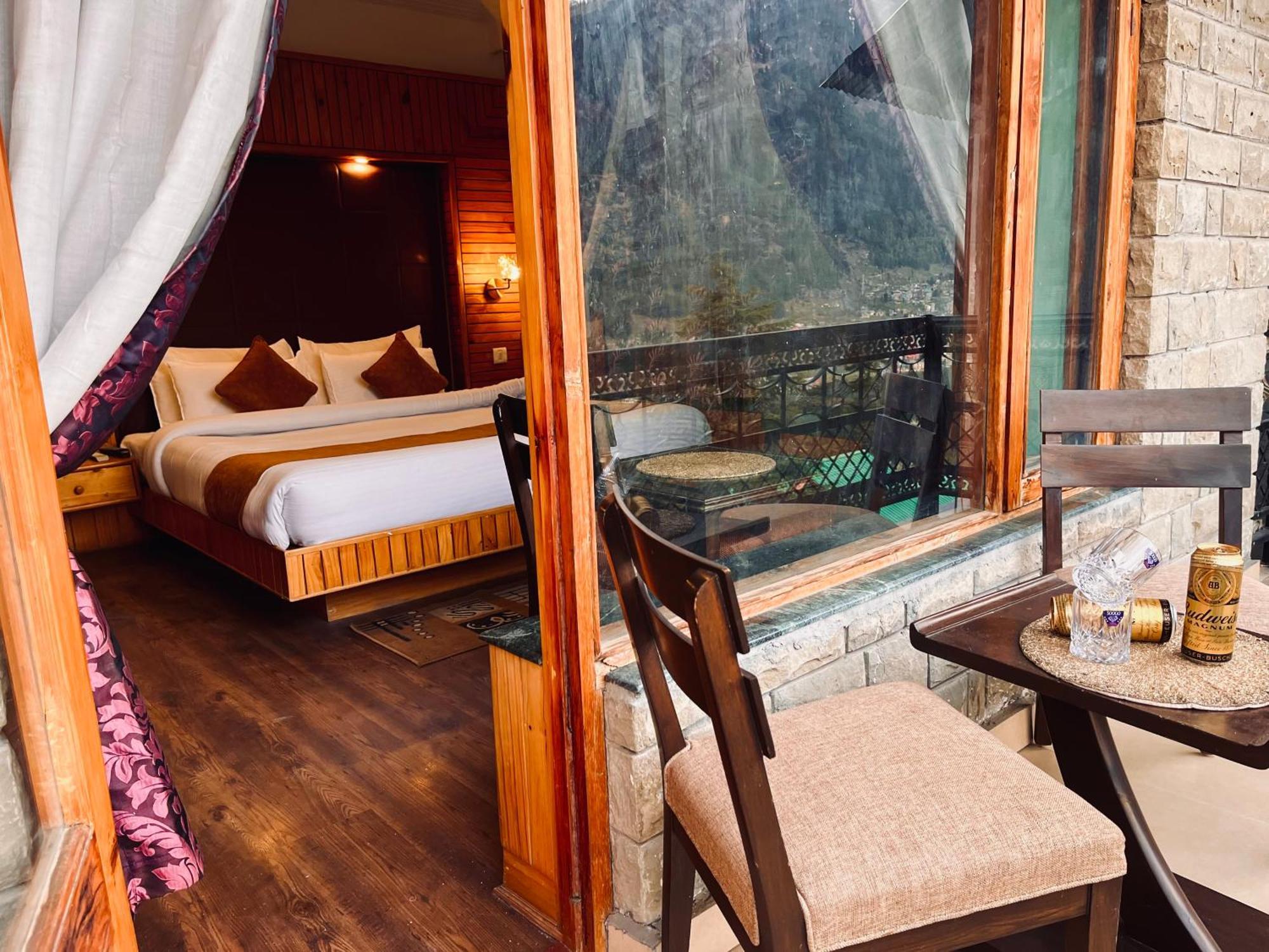Nature Valley View Resort Manali 2 Bedrooms Luxury Cottages And Valley View Eksteriør billede